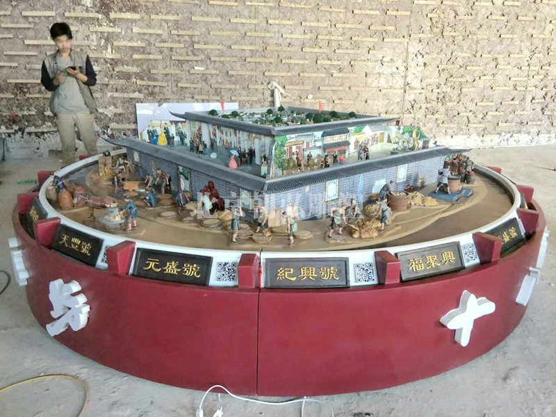 不銹鋼雕塑和玻璃鋼雕塑那種材質更耐腐蝕